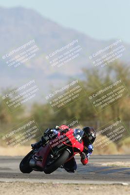 media/Oct-25-2025-Race Pace (Sat) [[47cce5476f]]/Non Verified (1st 20 Minutes of Every Hour)/4-Turn 2 (1112am)/